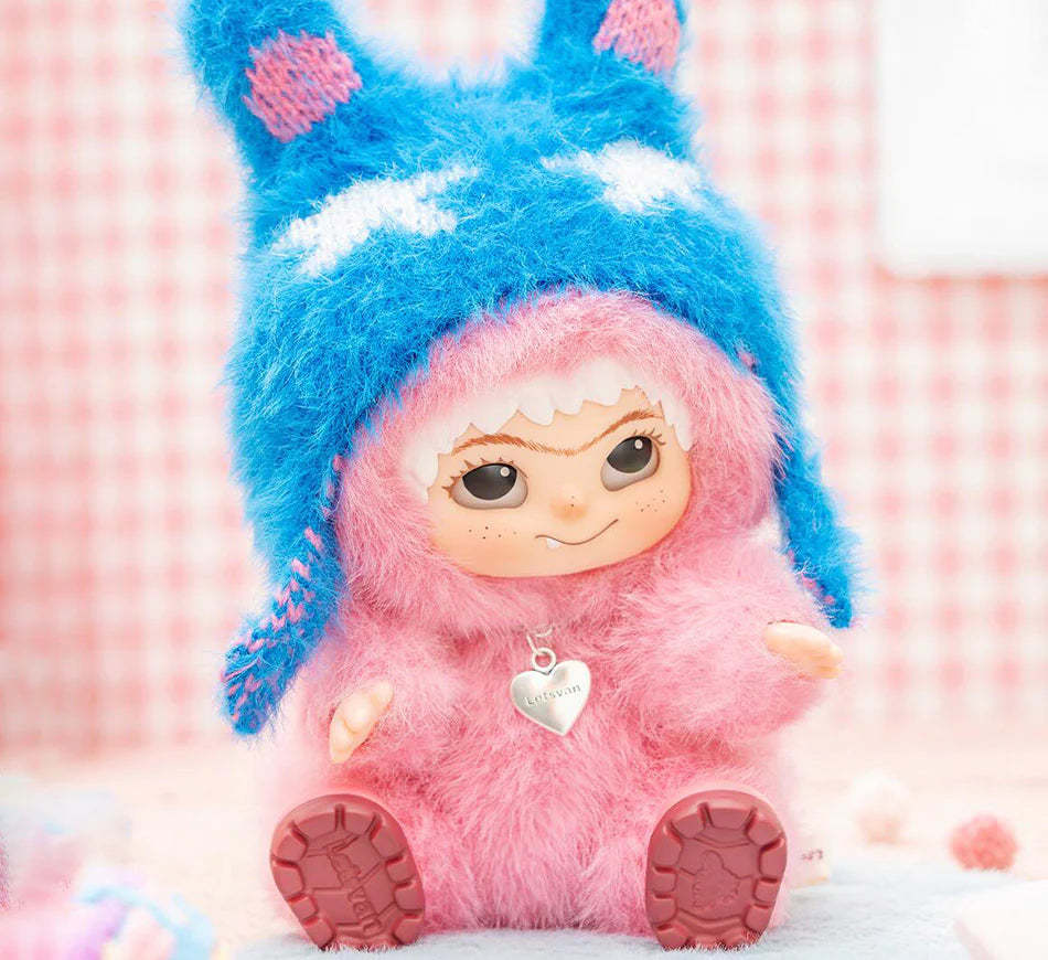 WAKUKU Fuzzy Trendy Fun Party Series